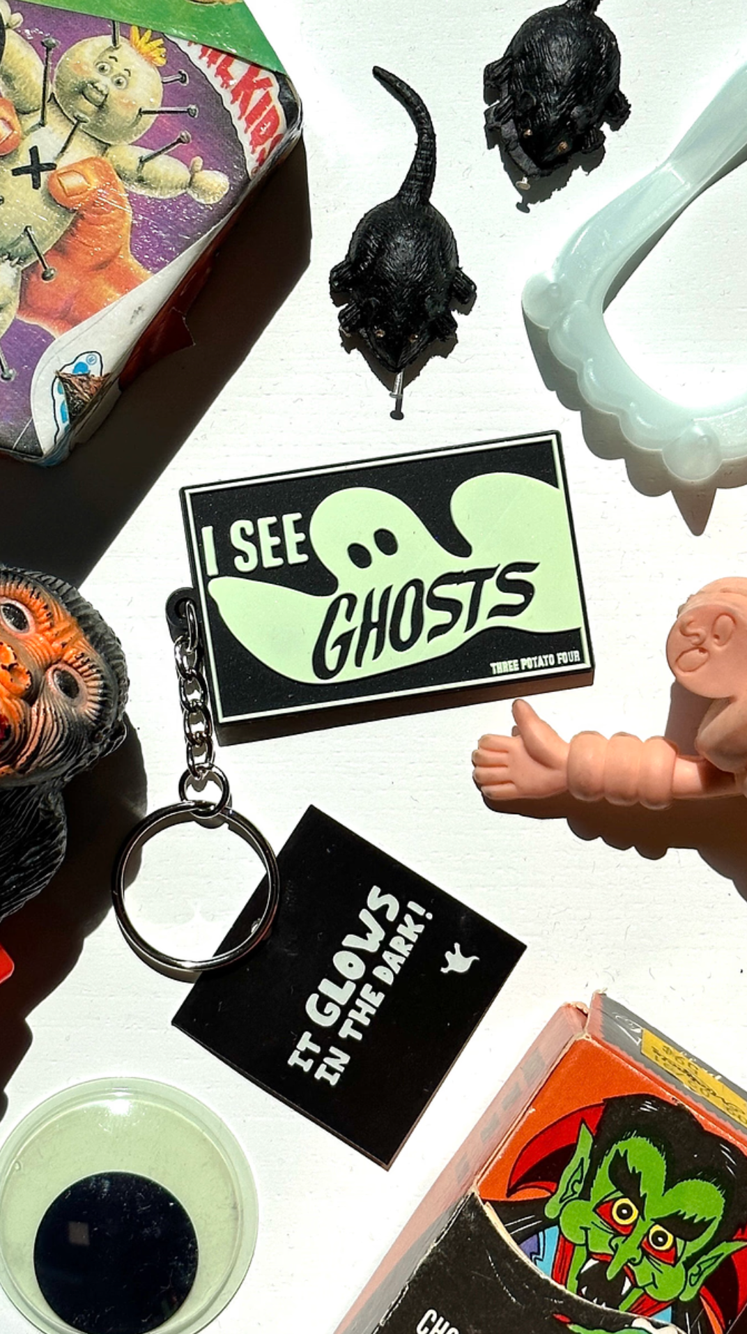 I See Ghosts Glow In The Dark Keychain
